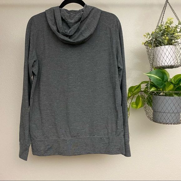 PrAna Pacer Hoodie in Dark Grey - Picture 4 of 5
